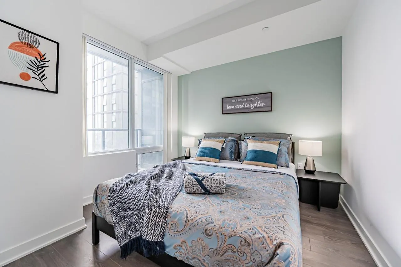 Lovely Property In Downtown Core 多伦多 公寓