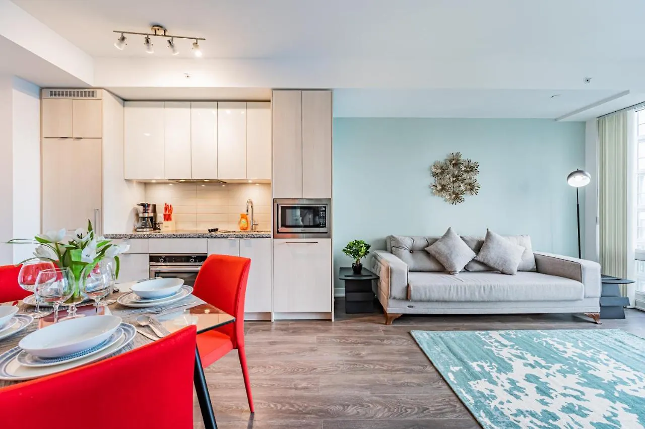 Lovely Property In Downtown Core 多伦多 0*,